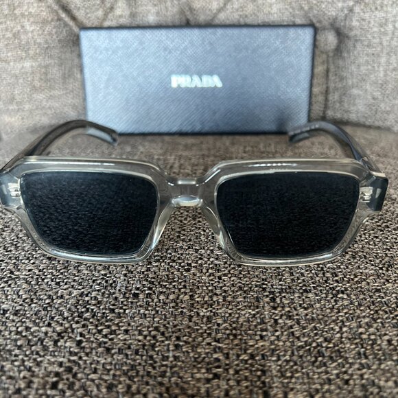 Men's Prada Authentic Sunglasses - Picture 1 of 7